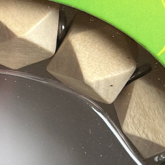 Pursonic Aromatherapy Natural Wooden Bracelet Mandarin & Bergamot Essential Oil - Picture 5 of 11